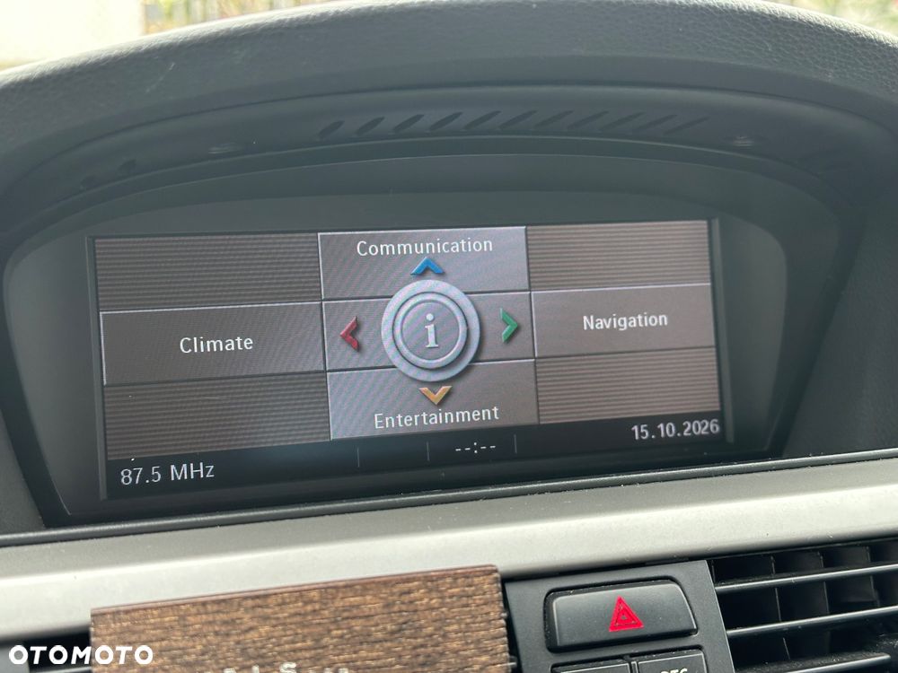 BMW Seria 3 320d - 22