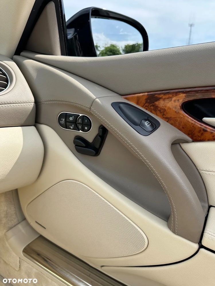 Mercedes-Benz SL 500 - 24