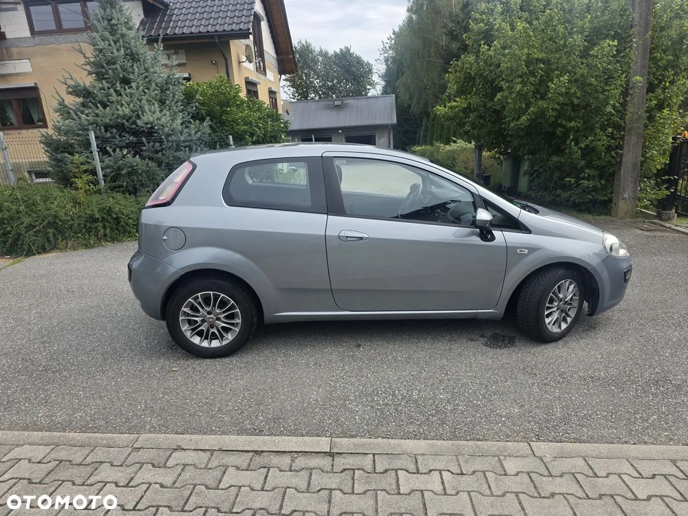 Fiat Punto Evo - 15
