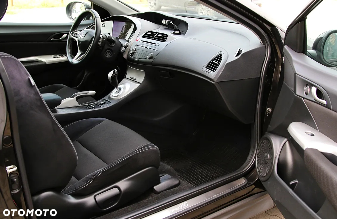 Honda Civic 1.8 TypeS + i-SHIFT - 27