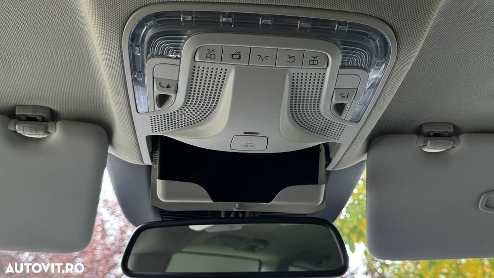 Mercedes-Benz V 300 d Combi Lung 237 CP AWD 9AT AVANTGARDE EDITION - 34