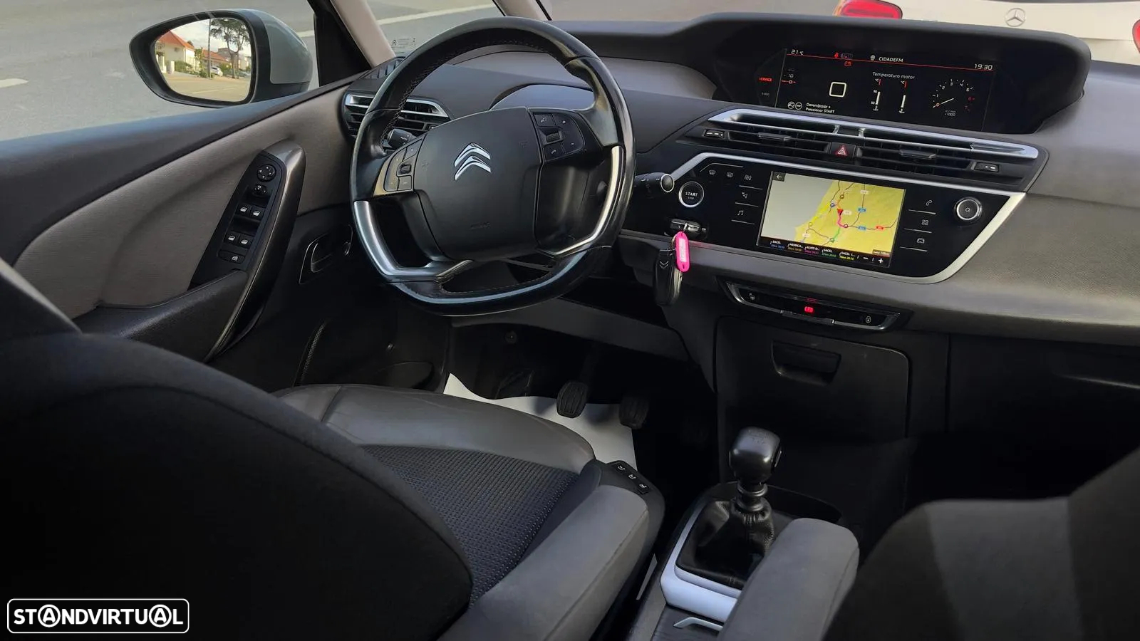 Citroën C4 Grand Picasso e-HDi 115 Intensive - 44