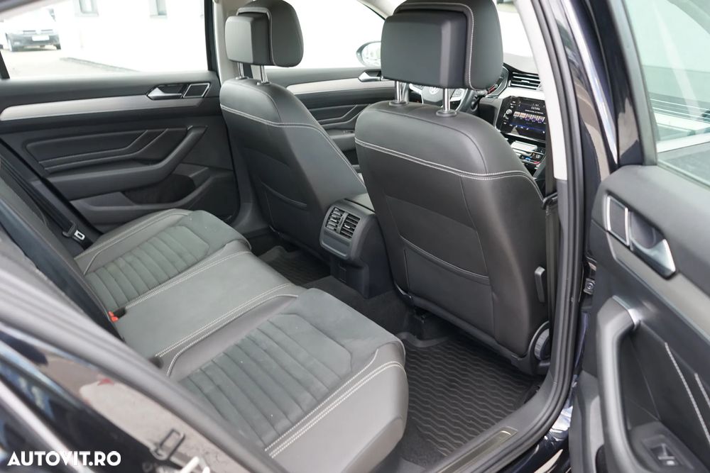 Volkswagen Passat 2.0 TDI DSG 4Mot Highline - 27
