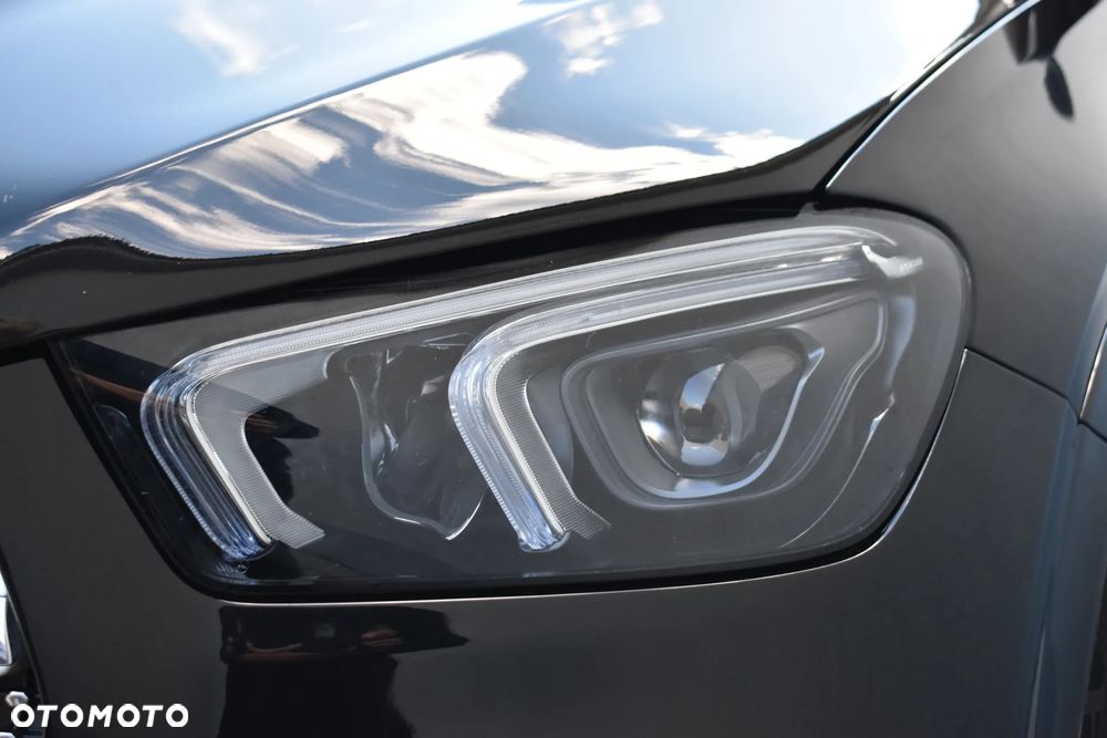 Mercedes-Benz GLE 400 d 4Matic 9G-TRONIC AMG Line - 9