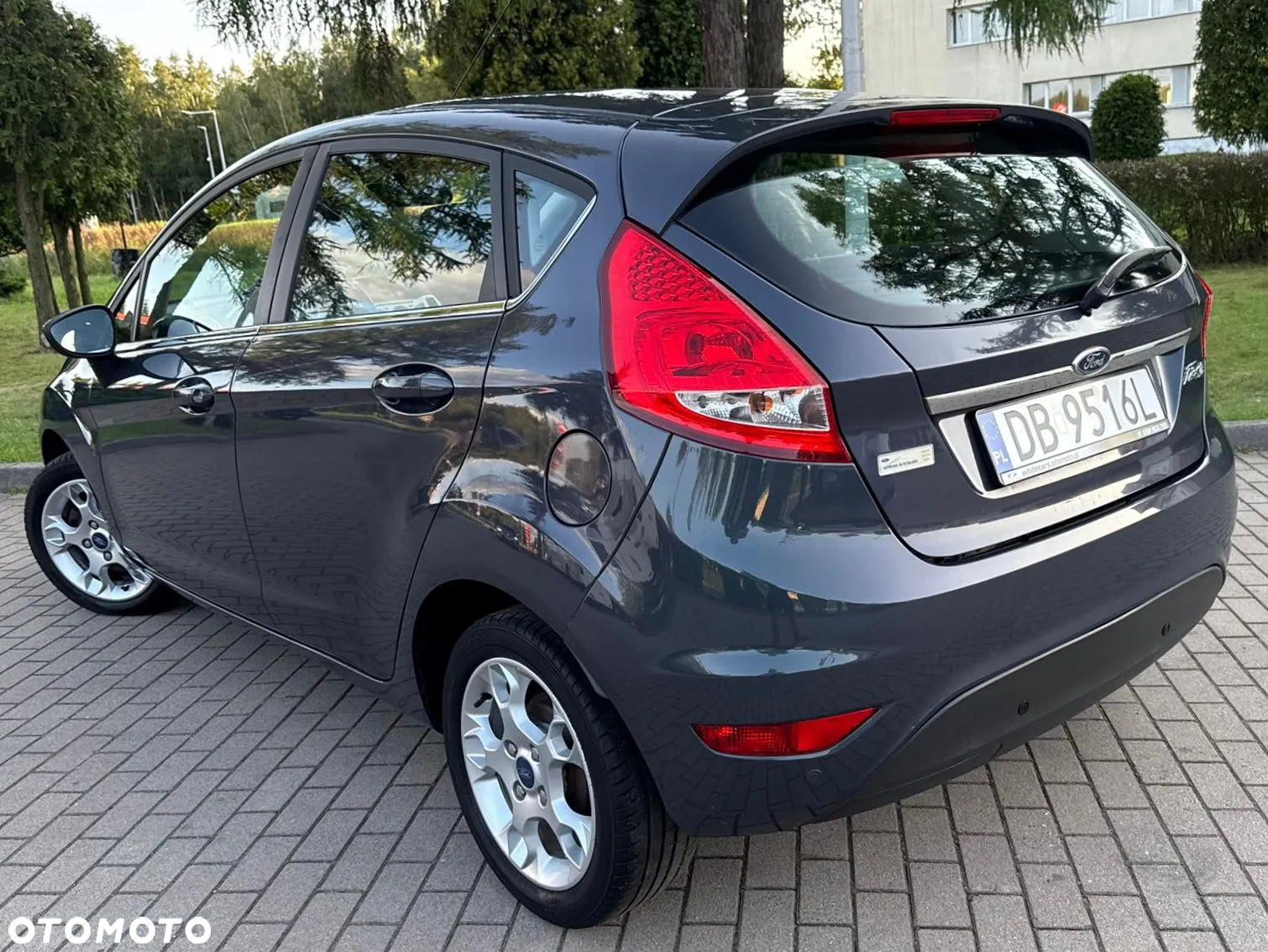 Ford Fiesta 1.25 Titanium - 28