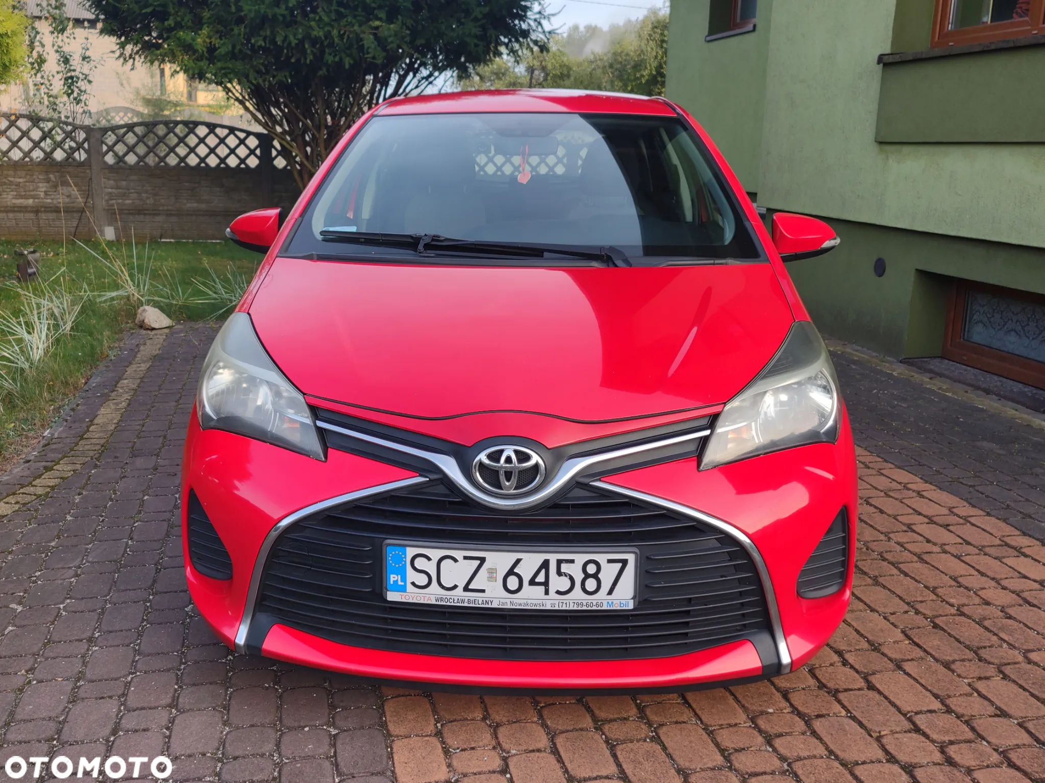 Toyota Yaris 1.0 Active EU6 - 18