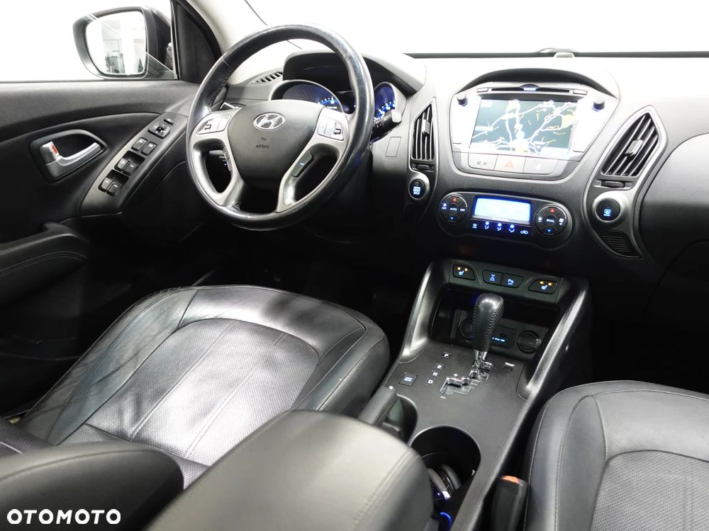 Hyundai ix35 2.0 CRDi 4WD Automatik Premium - 32