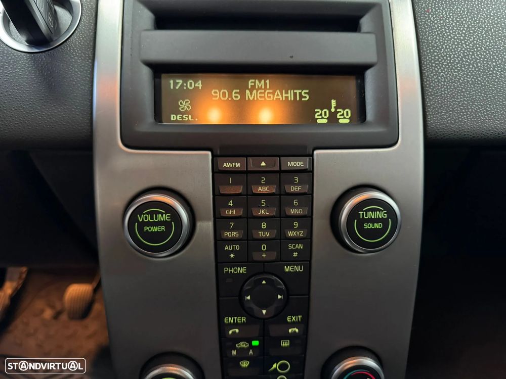 Volvo C30 2.0 D R-Design - 32