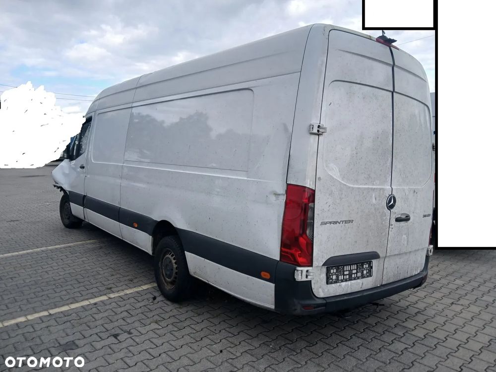 Mercedes-Benz sprinter - 3