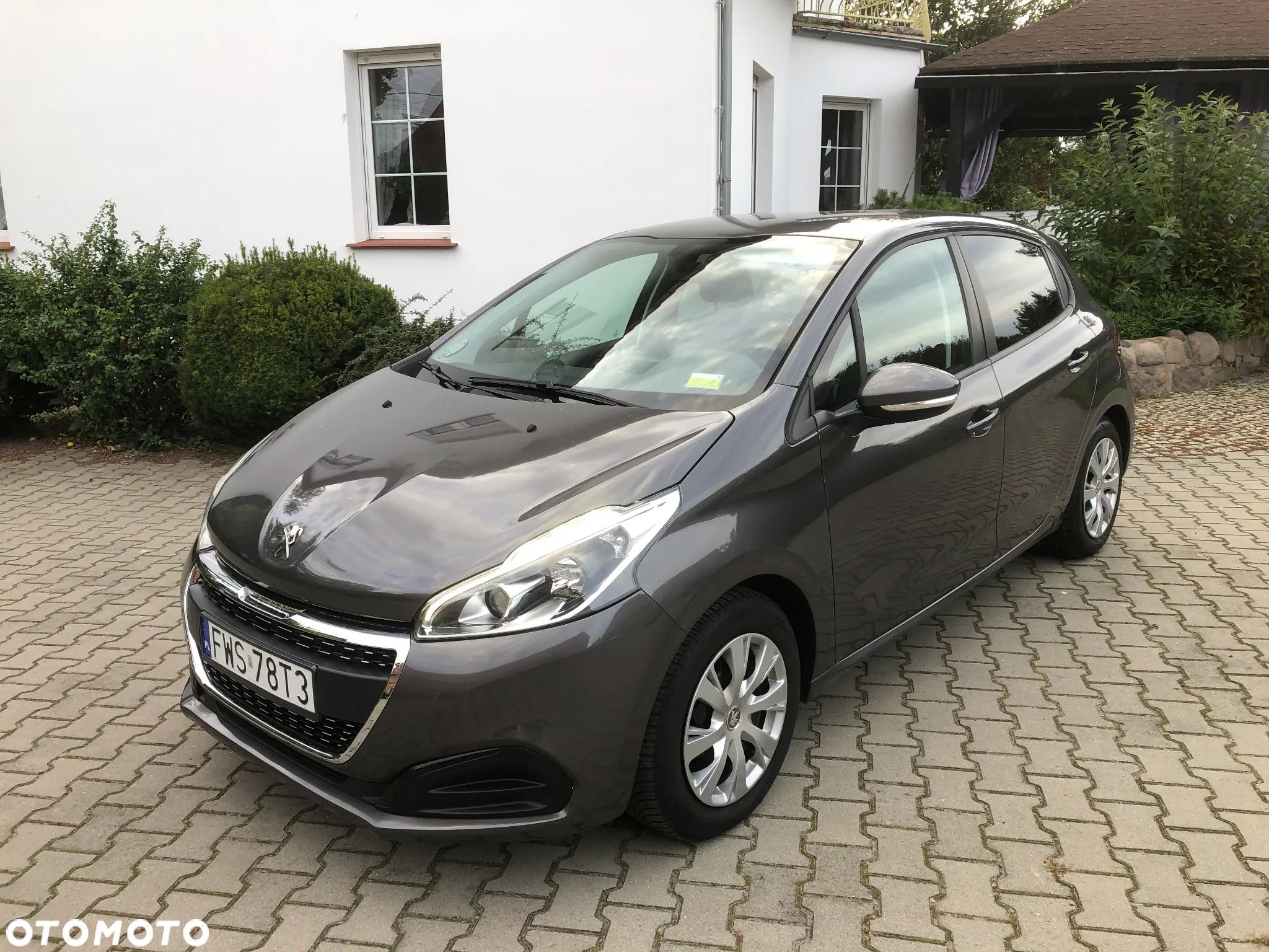 Peugeot 208 PureTech 82 Start & Stop Allure - 1