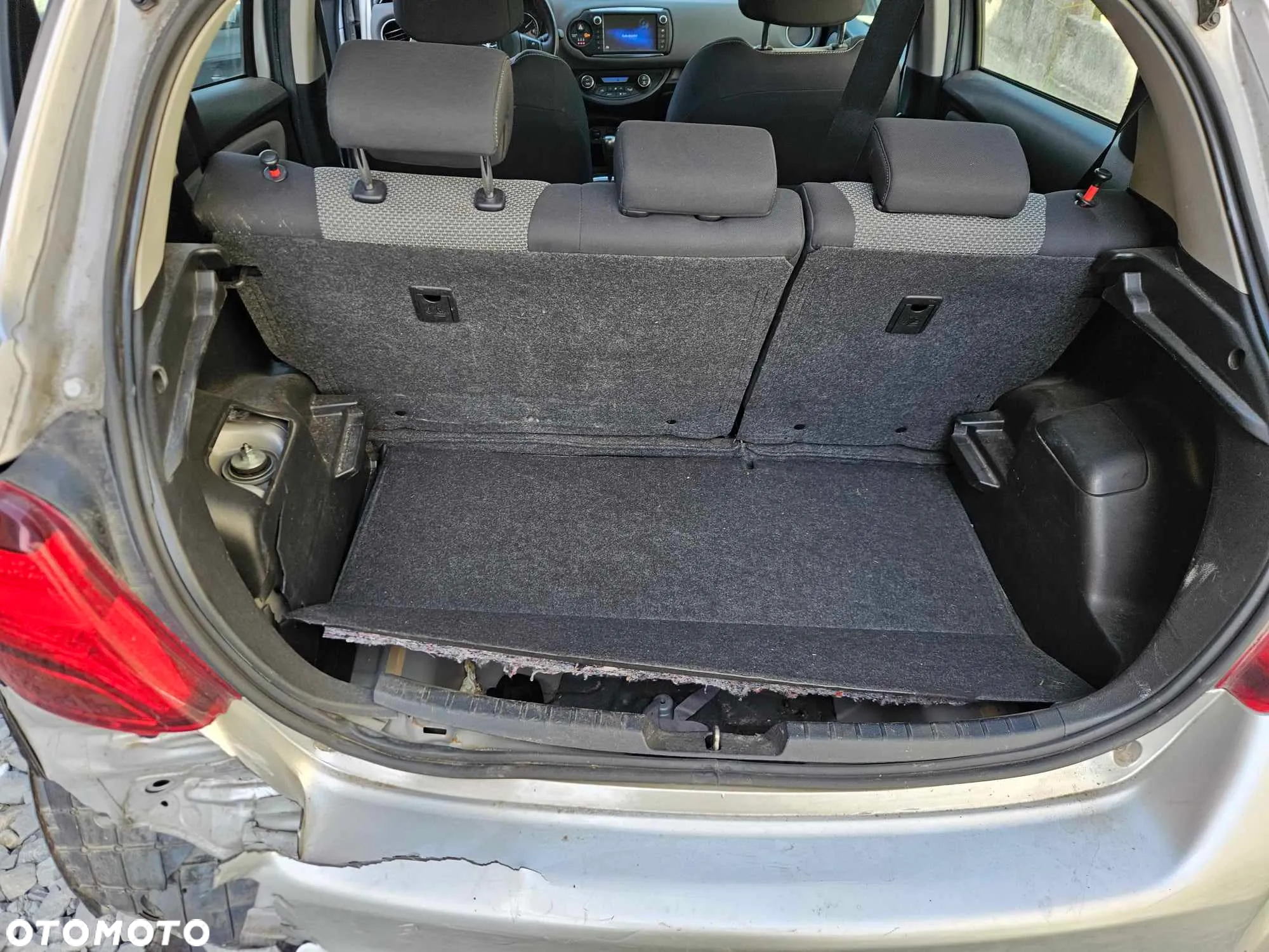 Toyota Yaris Hybrid 1.5 VVT-i Comfort - 16