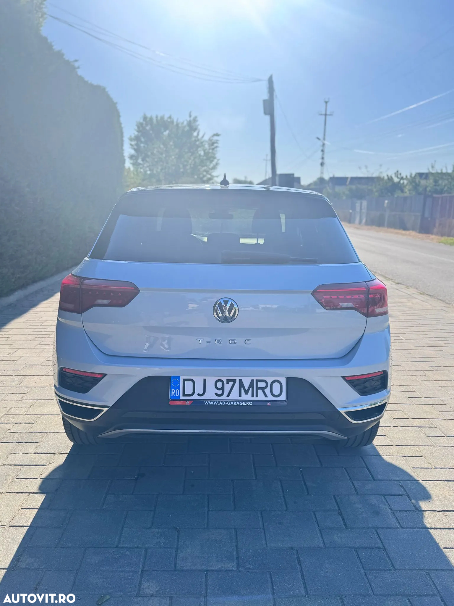 Volkswagen T-ROC - 3