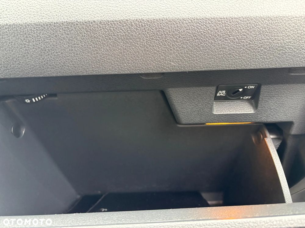 Volkswagen Caddy - 16