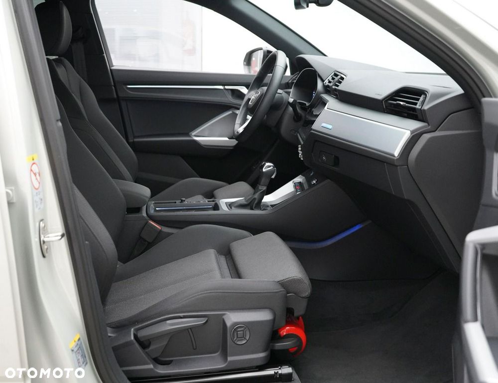 Audi Q3 Sportback - 21