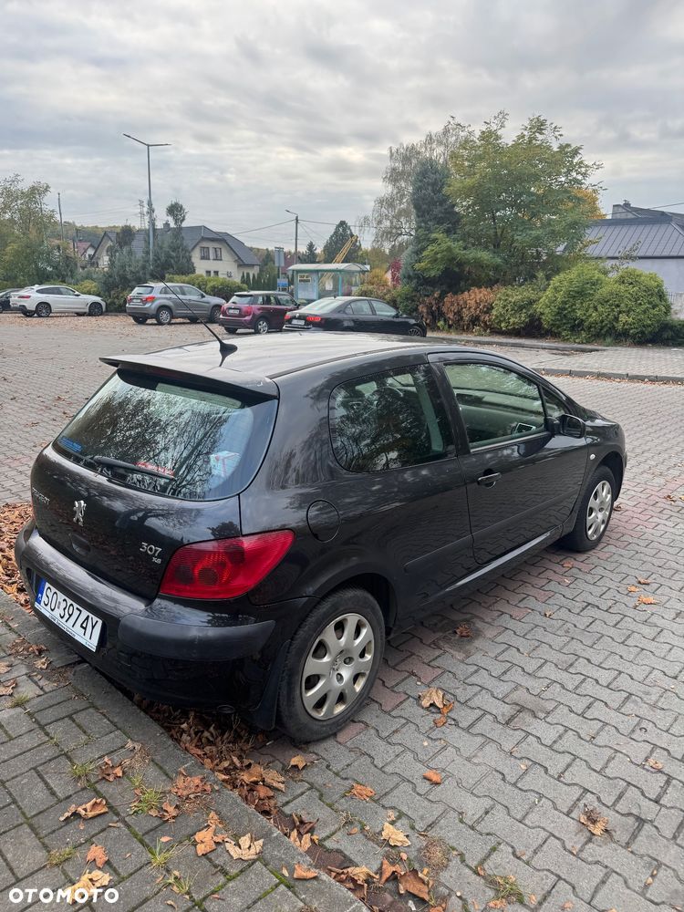 Peugeot 307 1.4 Trendy - 3