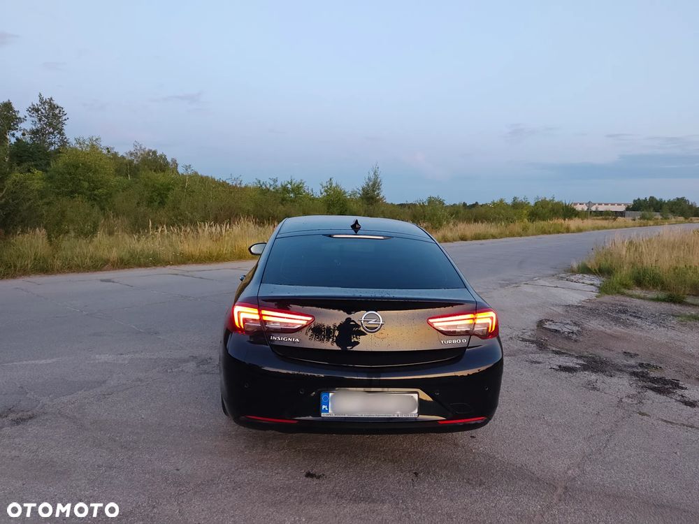 Opel Insignia 1.6 CDTI - 9