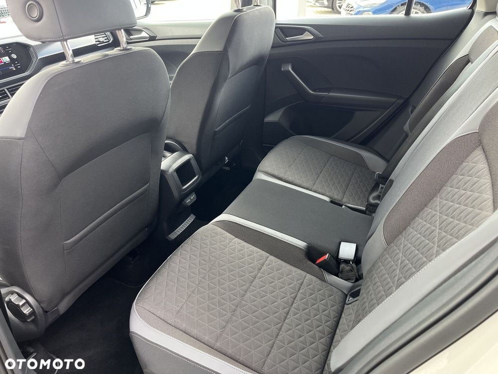 Volkswagen T-Cross 1.5 TSI ACT Style DSG - 17