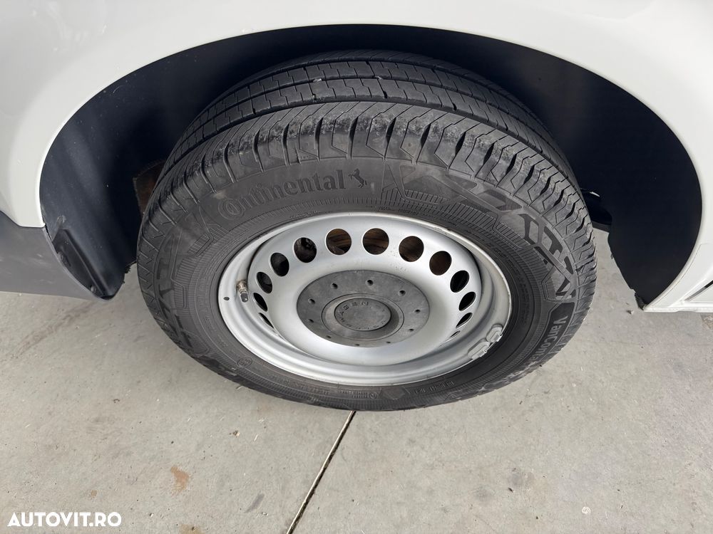 Volkswagen Transporter - 33