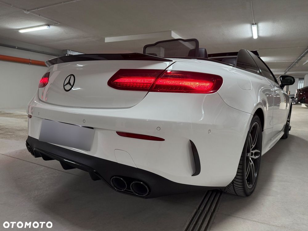 Mercedes-Benz Klasa E - 8