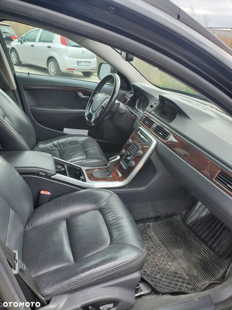 Volvo XC 70 T6 AWD Momentum - 10
