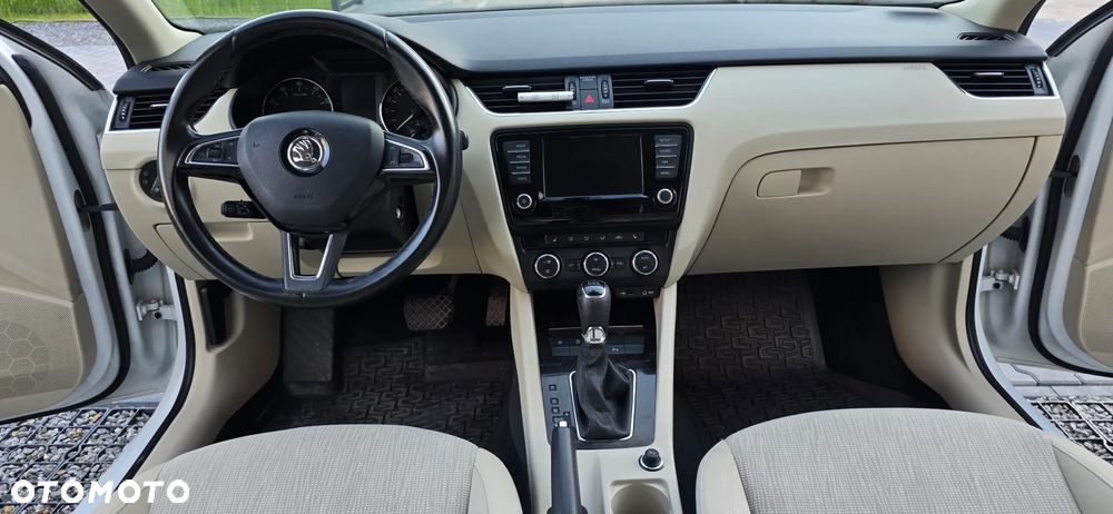 Skoda Octavia - 10