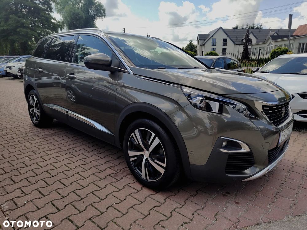 Peugeot 5008 - 3