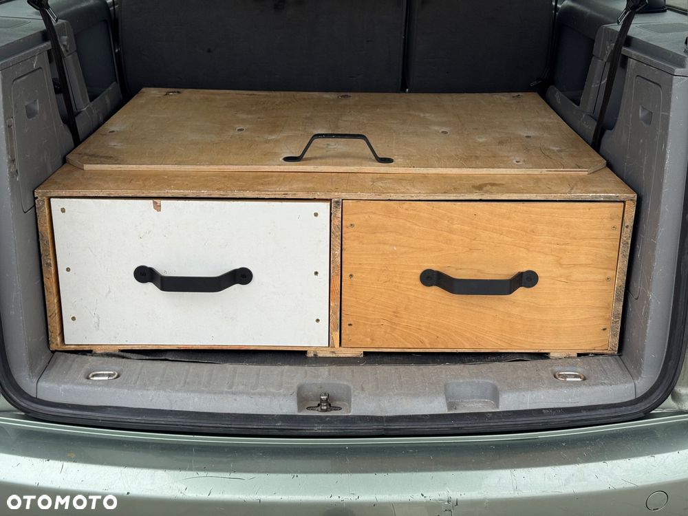 Volkswagen Caddy Maxi Life - 9