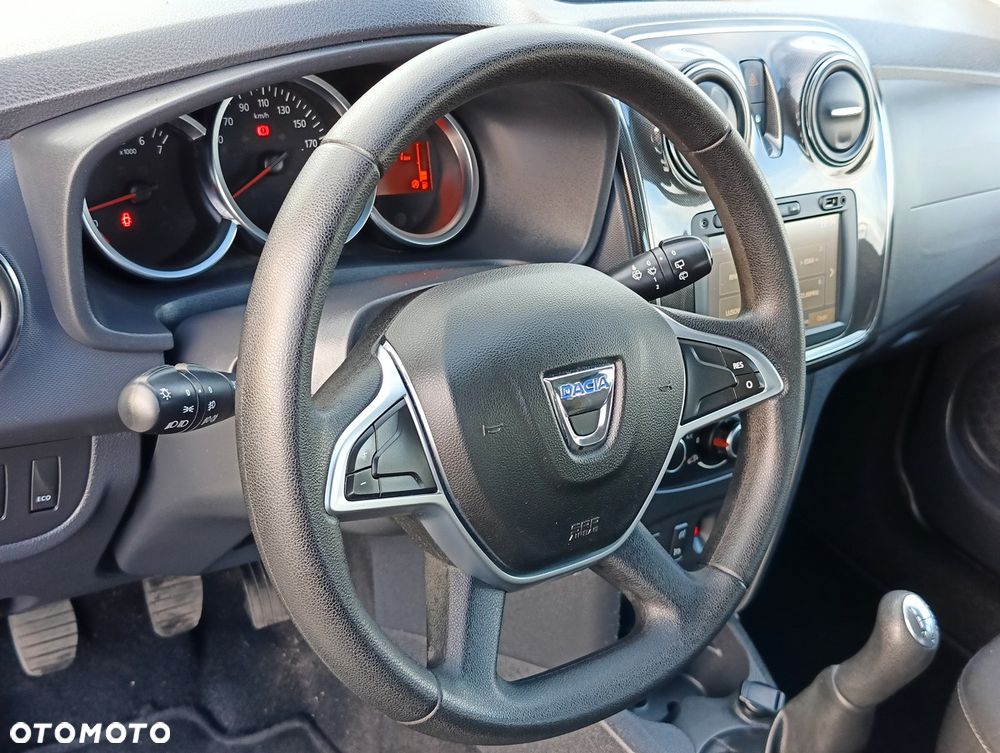 Dacia Sandero 0.9 TCe Laureate - 25