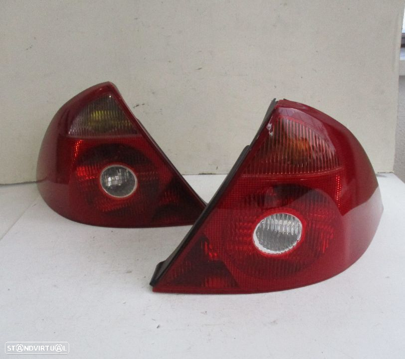 Farol Farolim Ford Mondeo Carro 4p 2002 Esquerdo Direito - 2