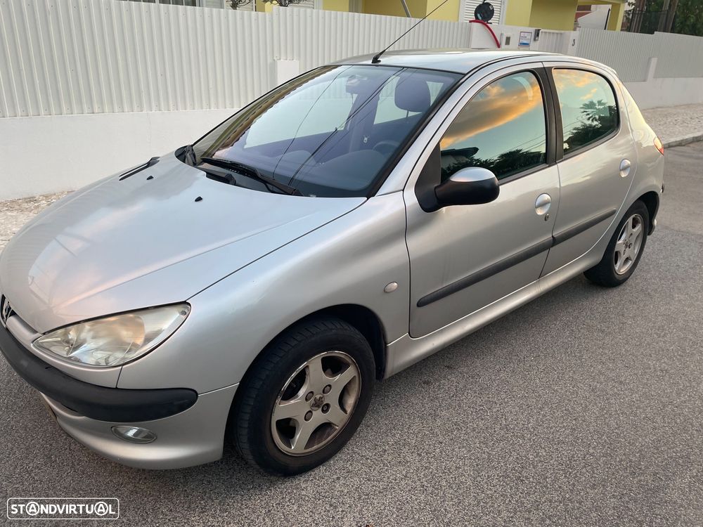 Peugeot 206 - 4