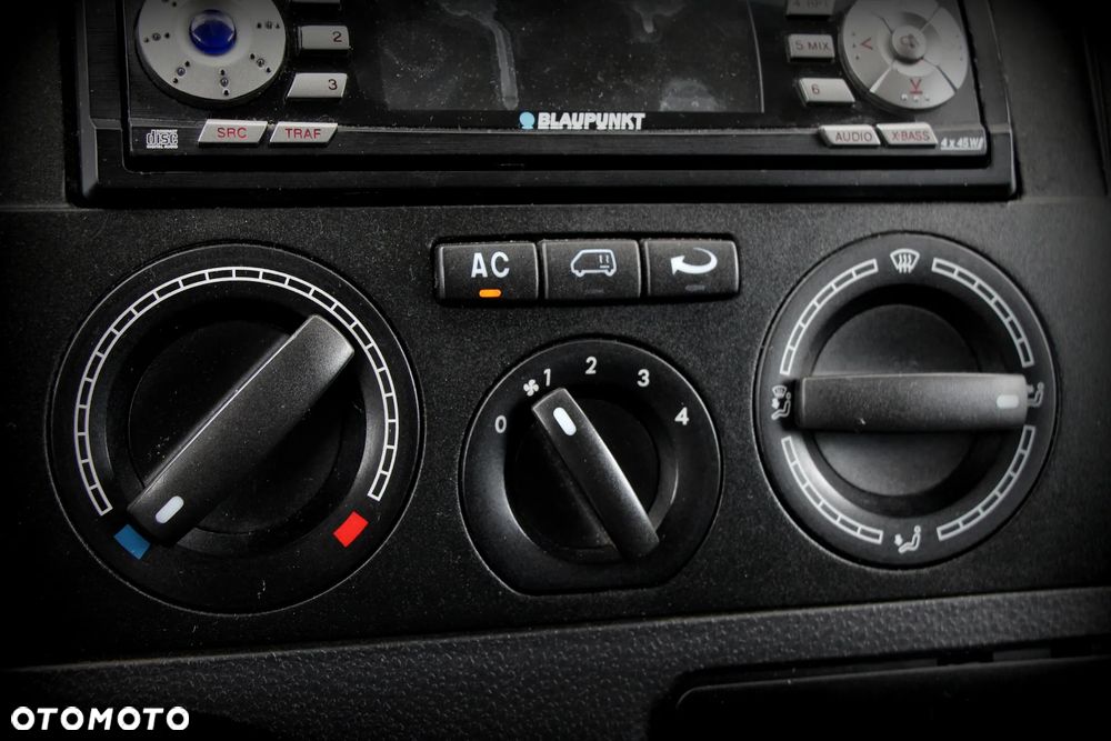Volkswagen Caravelle L2 - 20
