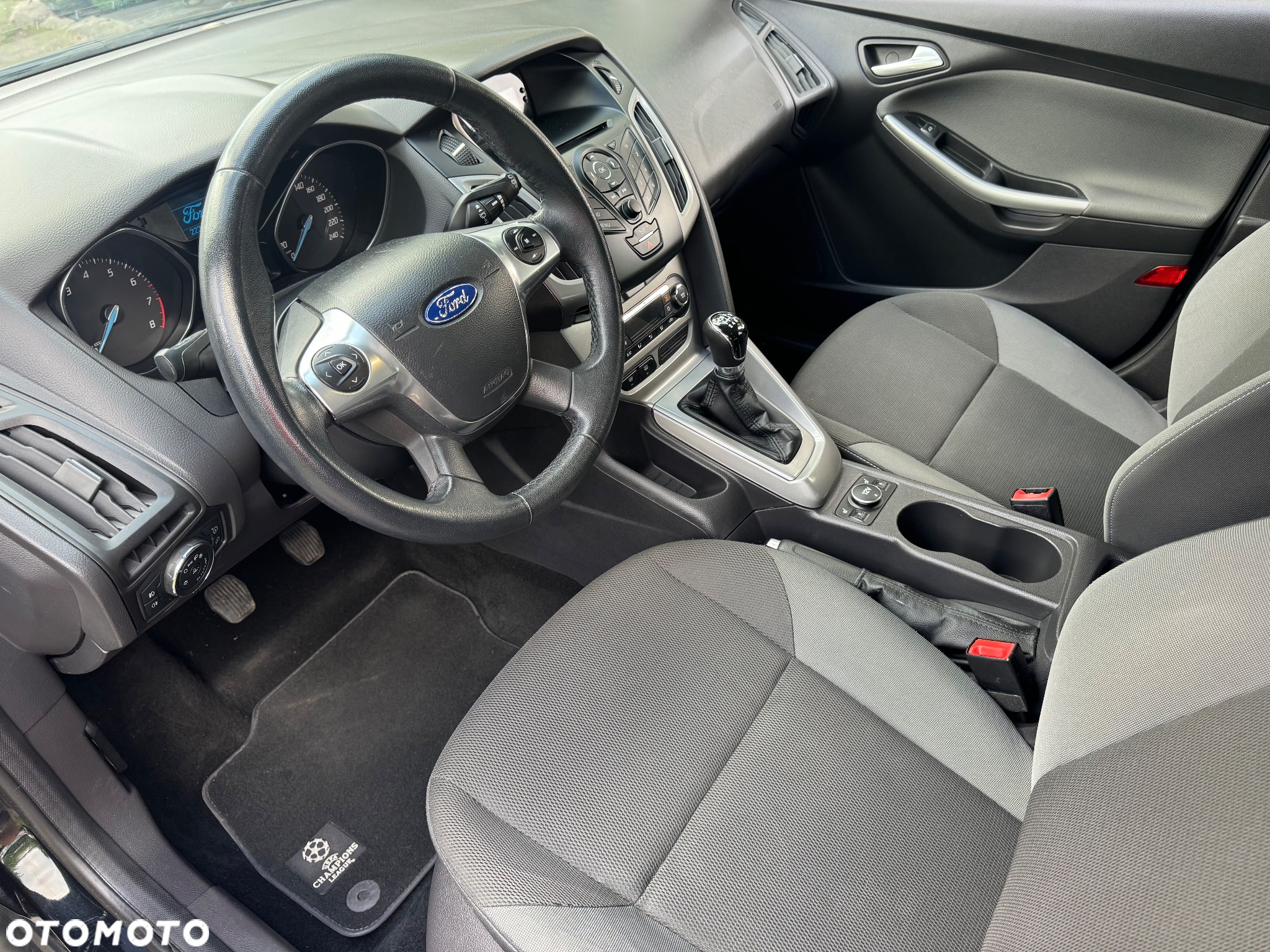 Ford Focus 1.6 Edition - 11