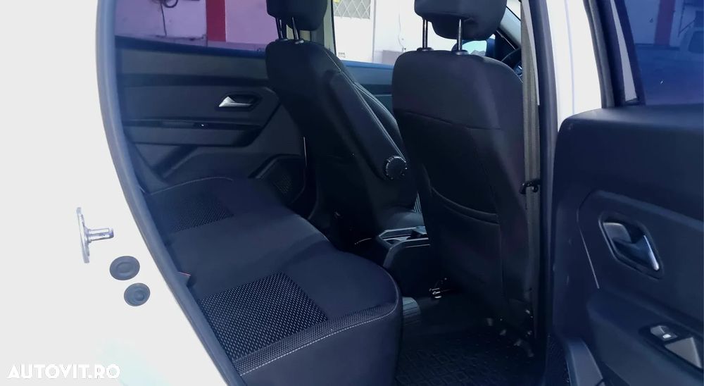 Dacia Duster 1.5 Blue dCi 4WD Comfort - 14
