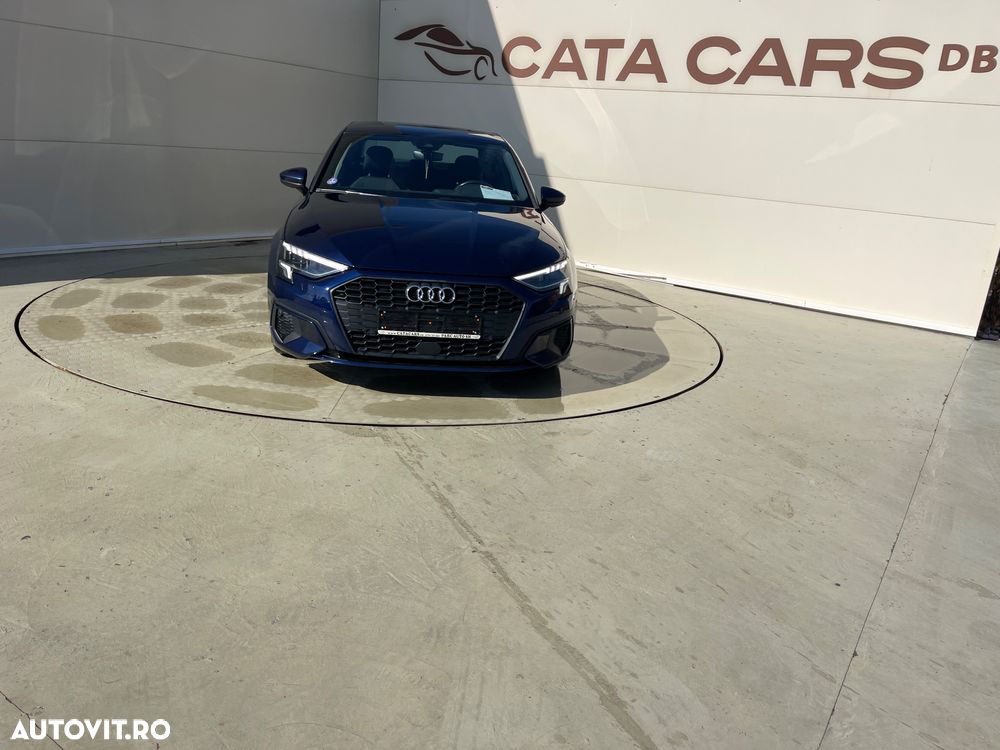 Audi A3 1.5 TFSI cylinder on demand Limousine - 1