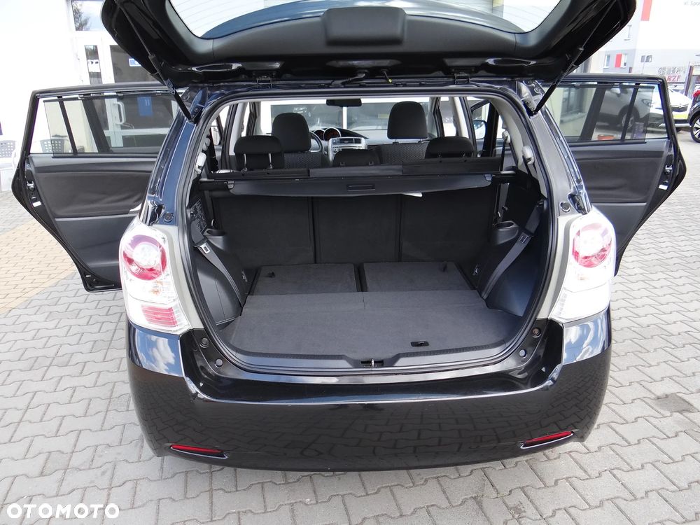Toyota Verso 1.8 7-Sitzer Skyview Edition - 19