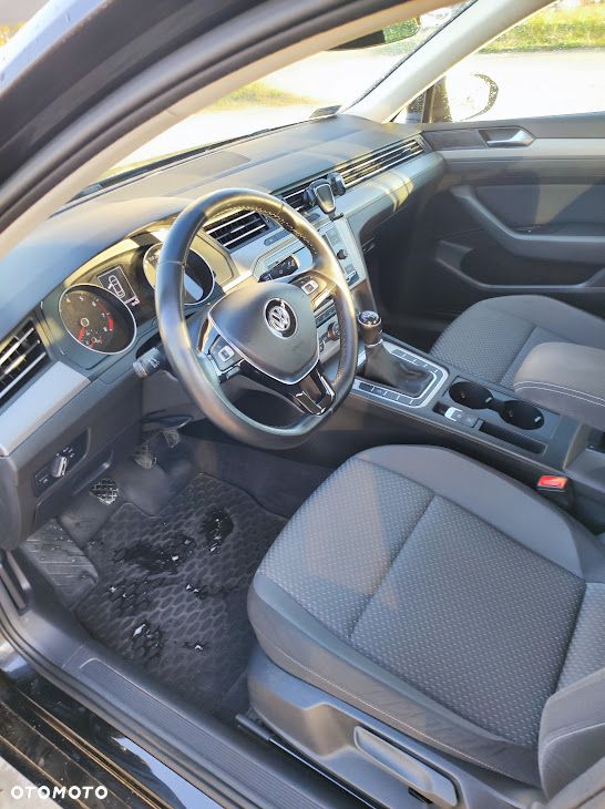 Volkswagen Passat 1.4 TSI BMT Trendline - 13