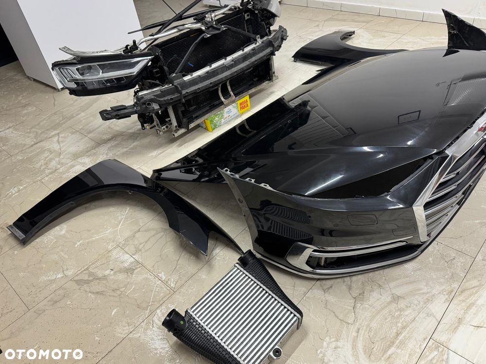 Audi A8 D5 2021 Ly9T kompletny przód  4N0941195 8W0121003C - 8