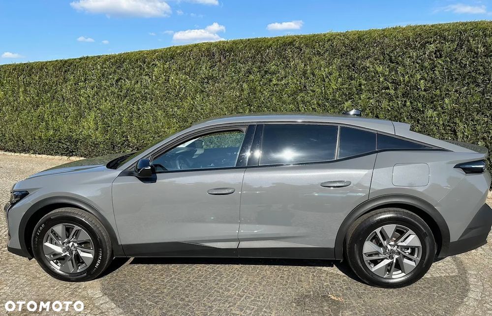 Peugeot 408 1.6 Plug-In Hybrid 180 Allure Pack EAT8 - 7