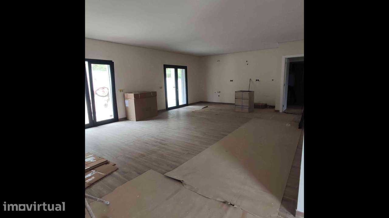 Moradia, 175 m², Areias e Pias - Grande imagem: 4/12