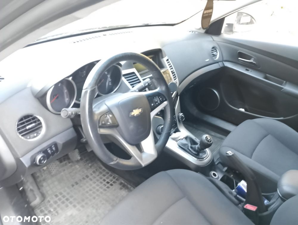 Chevrolet Cruze 2.0 VDCi LS - 15