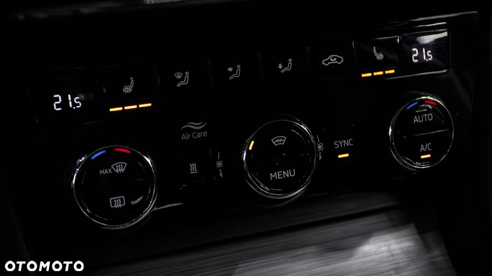 Skoda Superb 1.4 TSI Plug-In Hybrid Ambition DSG - 17
