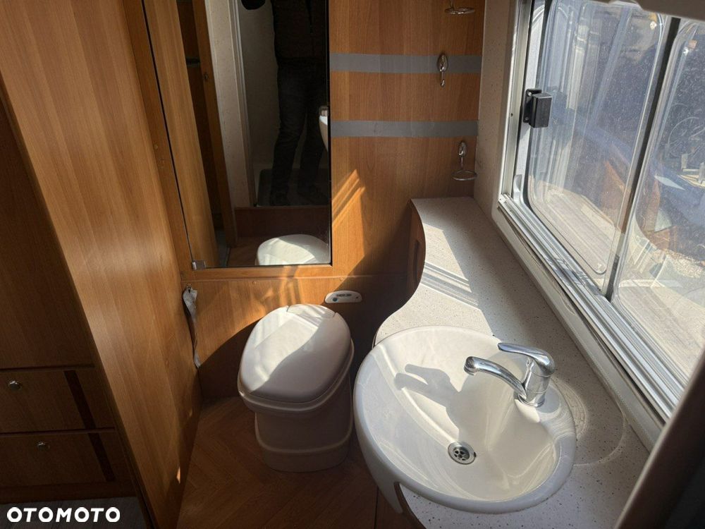 Mercedes-Benz Sprinter - 18