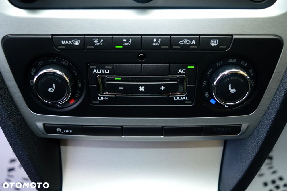Skoda Octavia 2.0 TDI DPF 4x4 Scout - 27