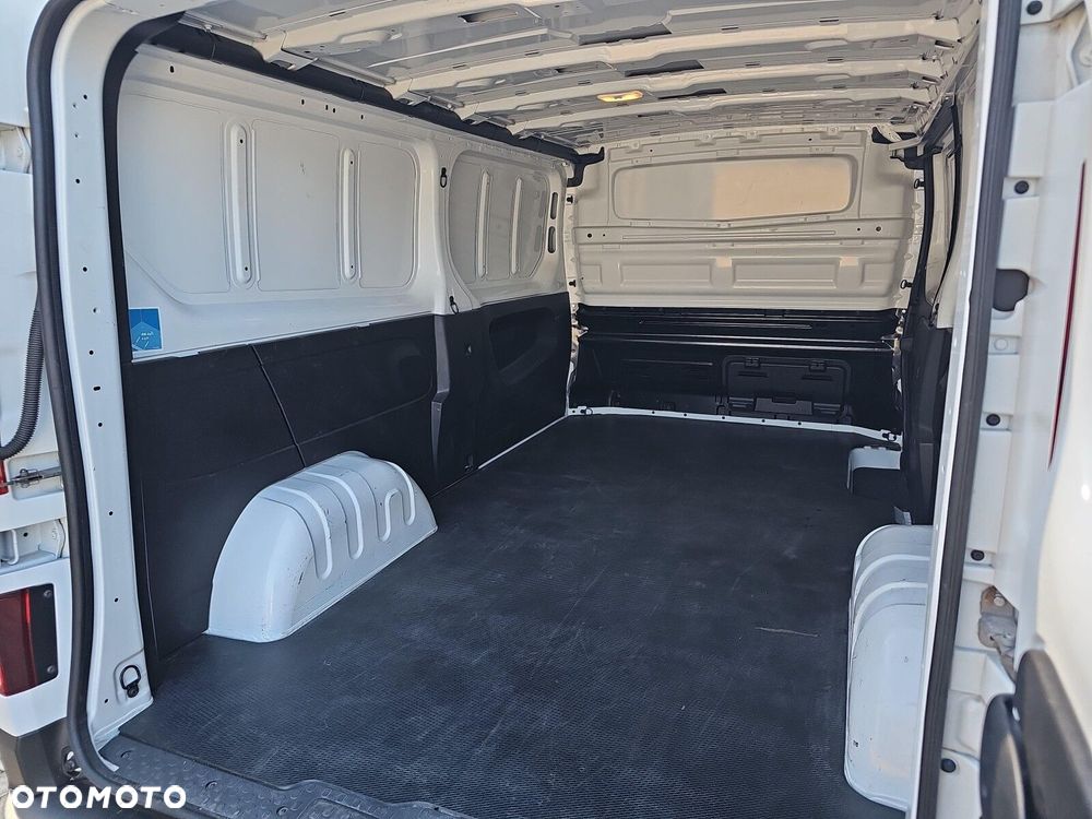 Renault Trafic - 29