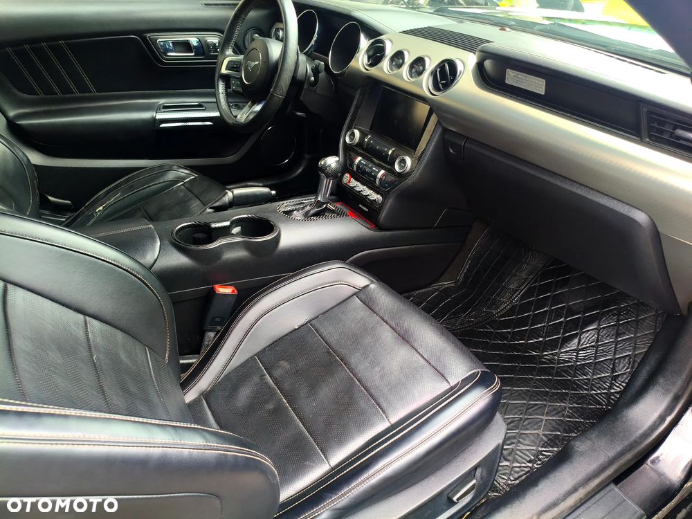 Ford Mustang 2.3 EcoBoost - 8