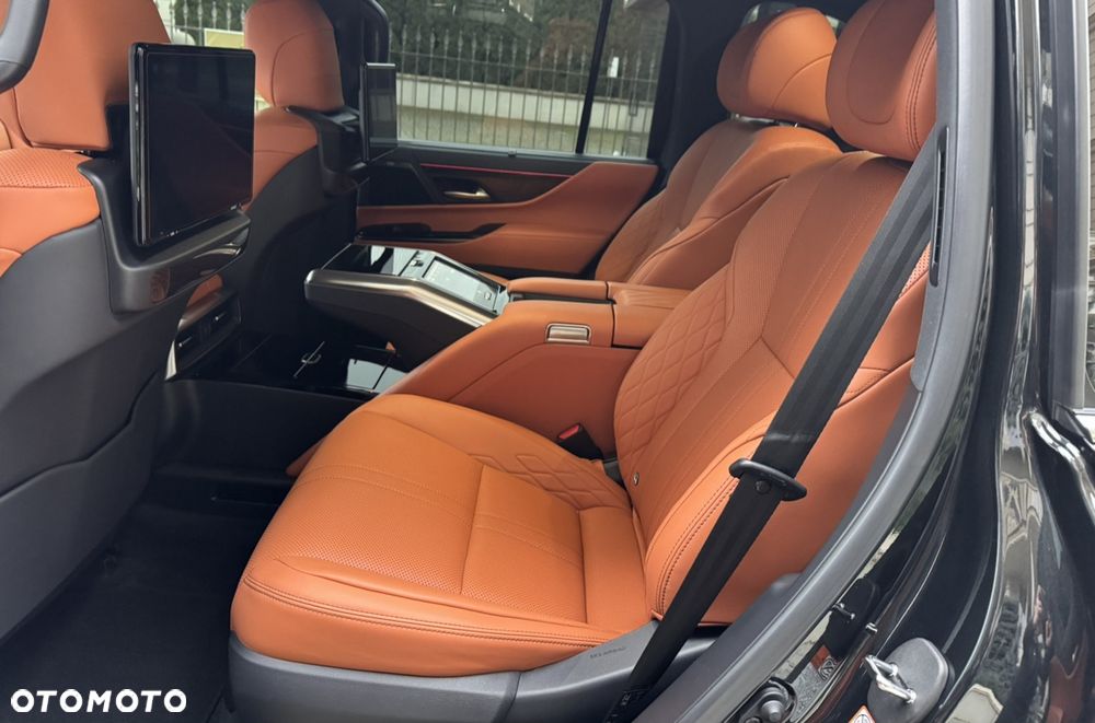 Lexus LX - 5