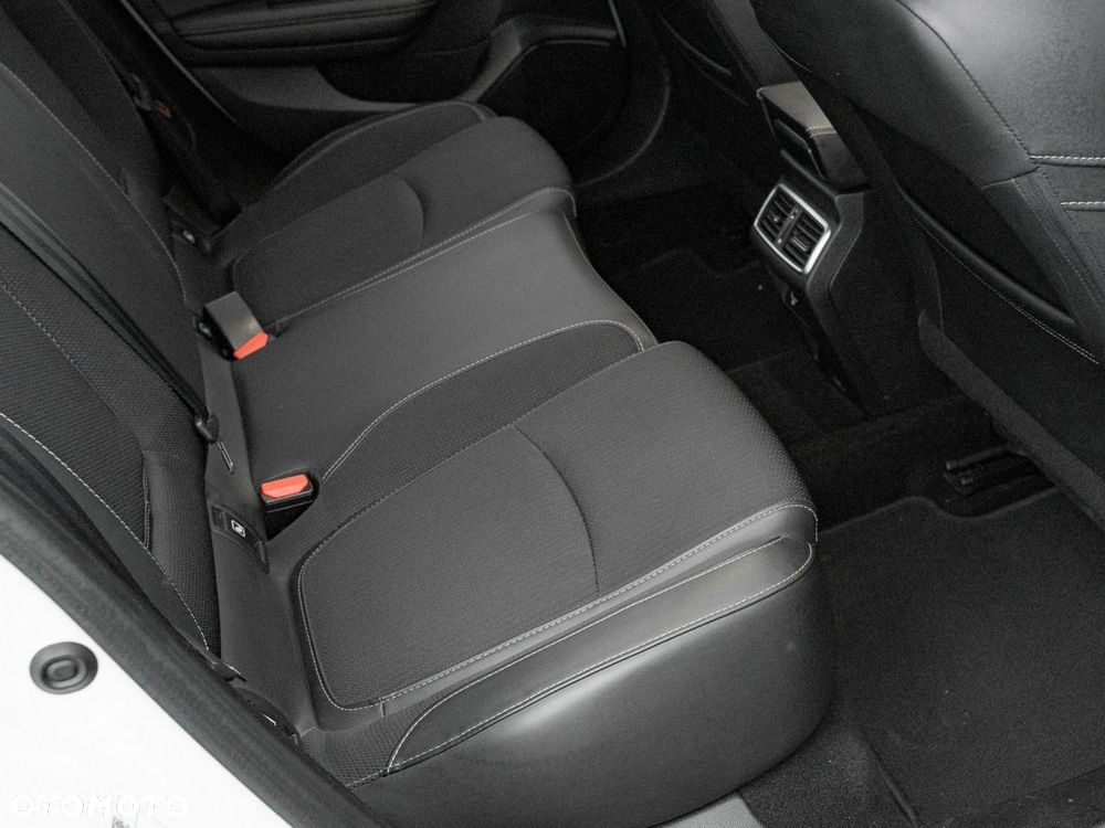 Renault Megane 1.5 Blue dCi Intens EDC - 30