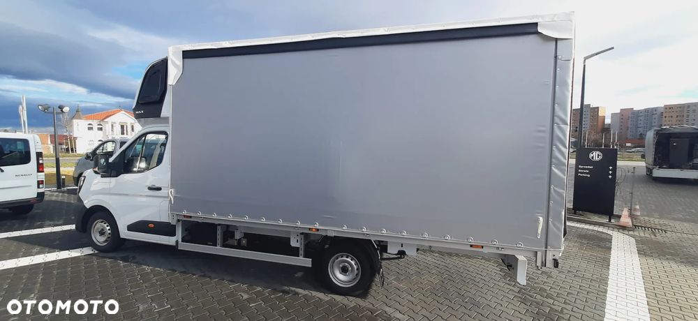 Renault NOWY MASTER - 4