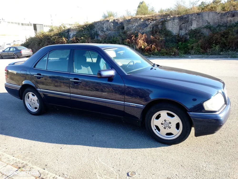 Mercedes-Benz C 220 - 3