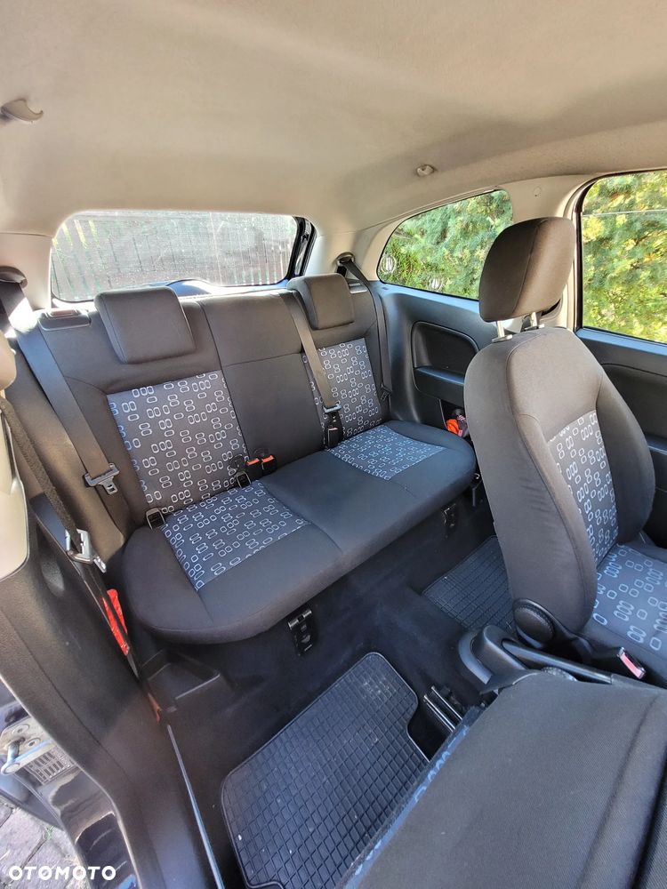 Ford Fiesta - 6
